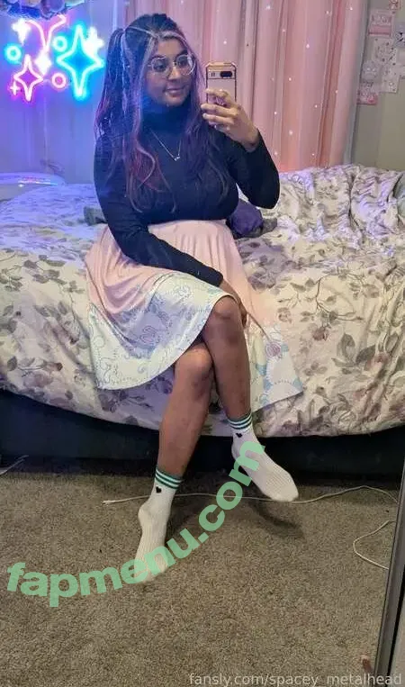 Malika nude photo #0181 (malikaplays / spacey_metalhead)