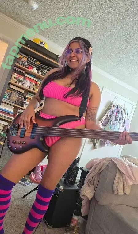 Malika nude photo #0186 (malikaplays / spacey_metalhead)