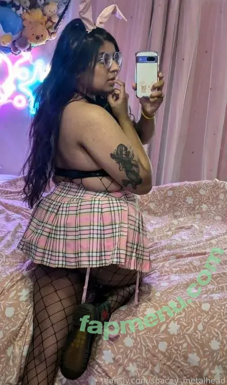 Malika nude photo #0197 (malikaplays / spacey_metalhead)