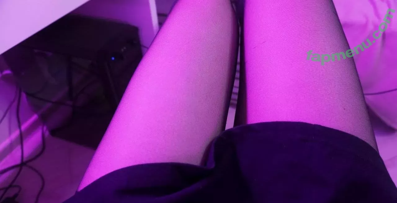 Malina ASMR nude photo #0009 (malinavag1na)