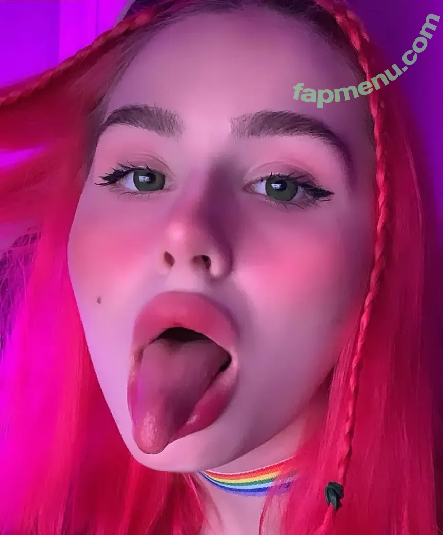 Malina ASMR nude photo #0113 (malinavag1na)