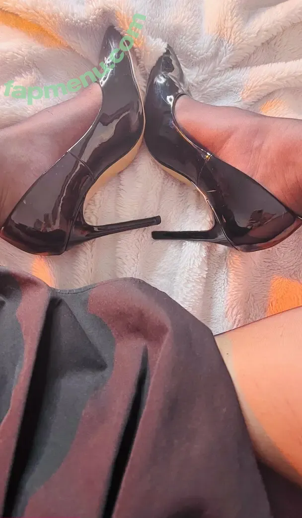 malina_hot nude photo #0035 (malina_hot)