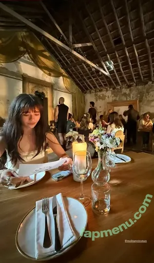 Malina Weissman / malinaweissman nude photo #0434