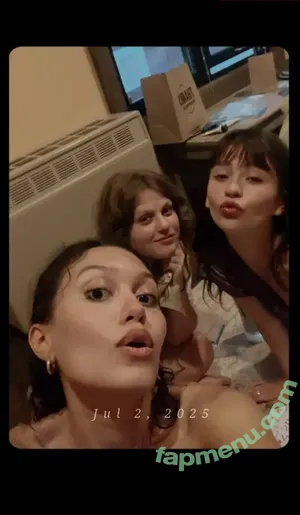 Malina Weissman / malinaweissman nude photo #0438