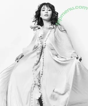 Malina Weissman / malinaweissman nude photo #0452