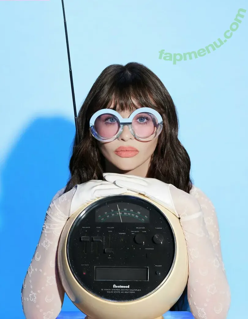 Malina Weissman nude photo #0369 (malinaweissman)