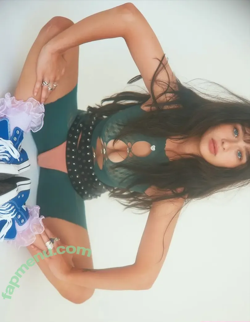 Malina Weissman nude photo #0466 (malinaweissman)