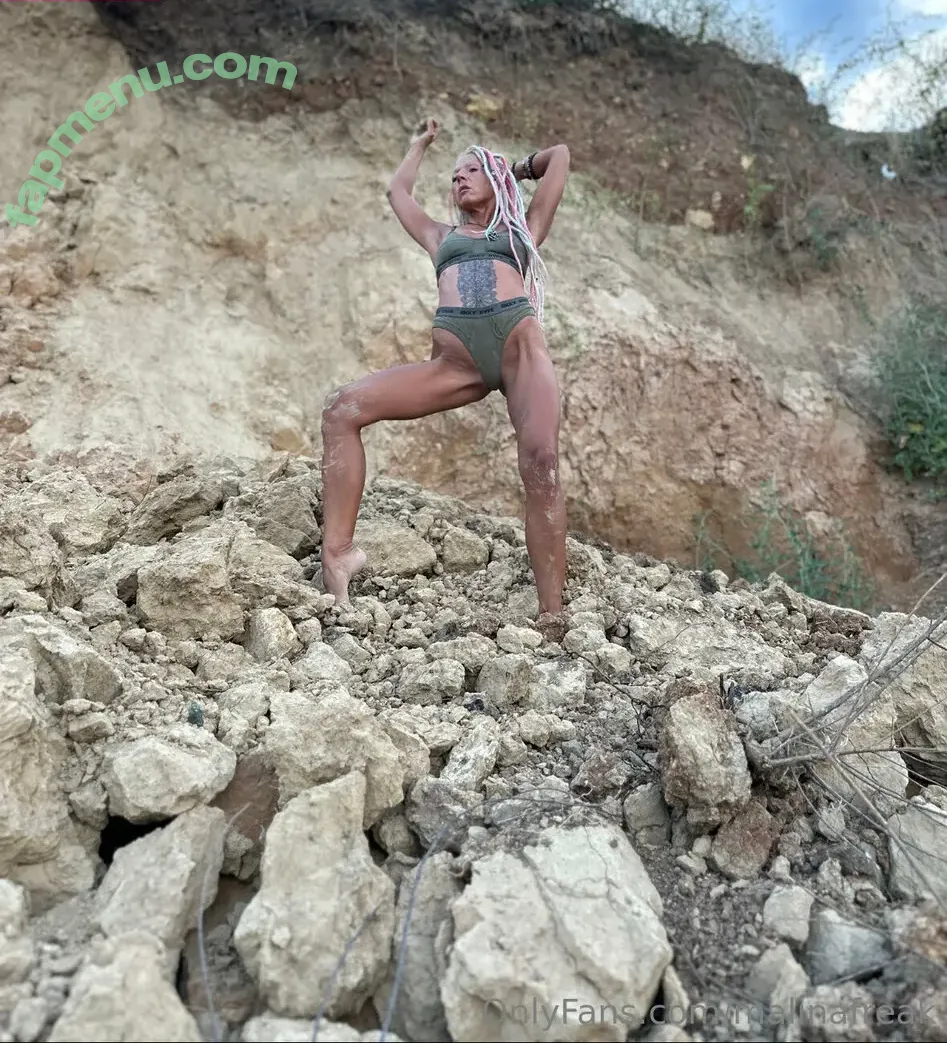 malinafreak nude photo #0046 (malinafreak)