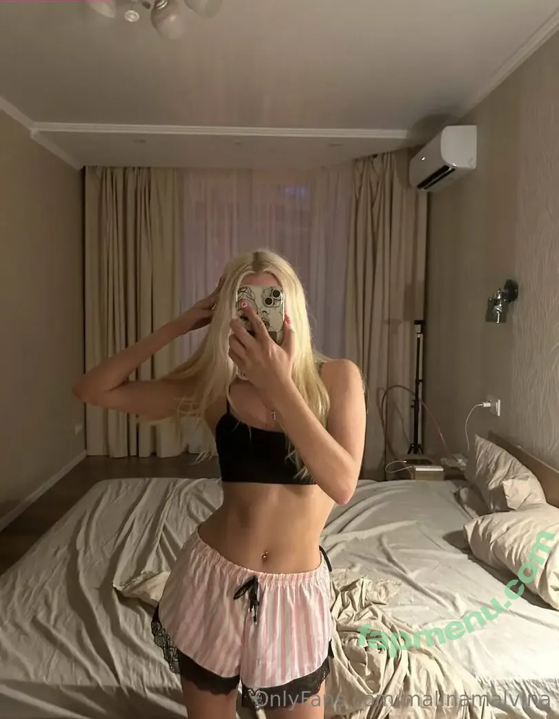 malinamalvina nude photo #0008 (malinamalvina)