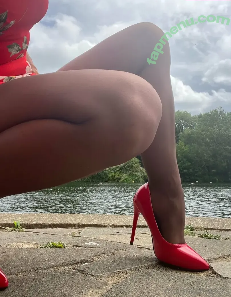 malinawhispers nude photo #0178 (malinawhispers)