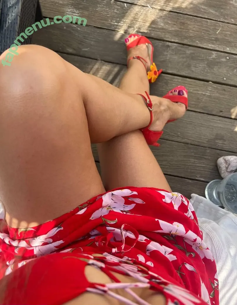 malinawhispers nude photo #0187 (malinawhispers)