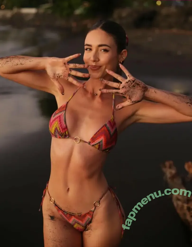 Malisiri nude photo #0043 (Malissia / mistressmalissia)