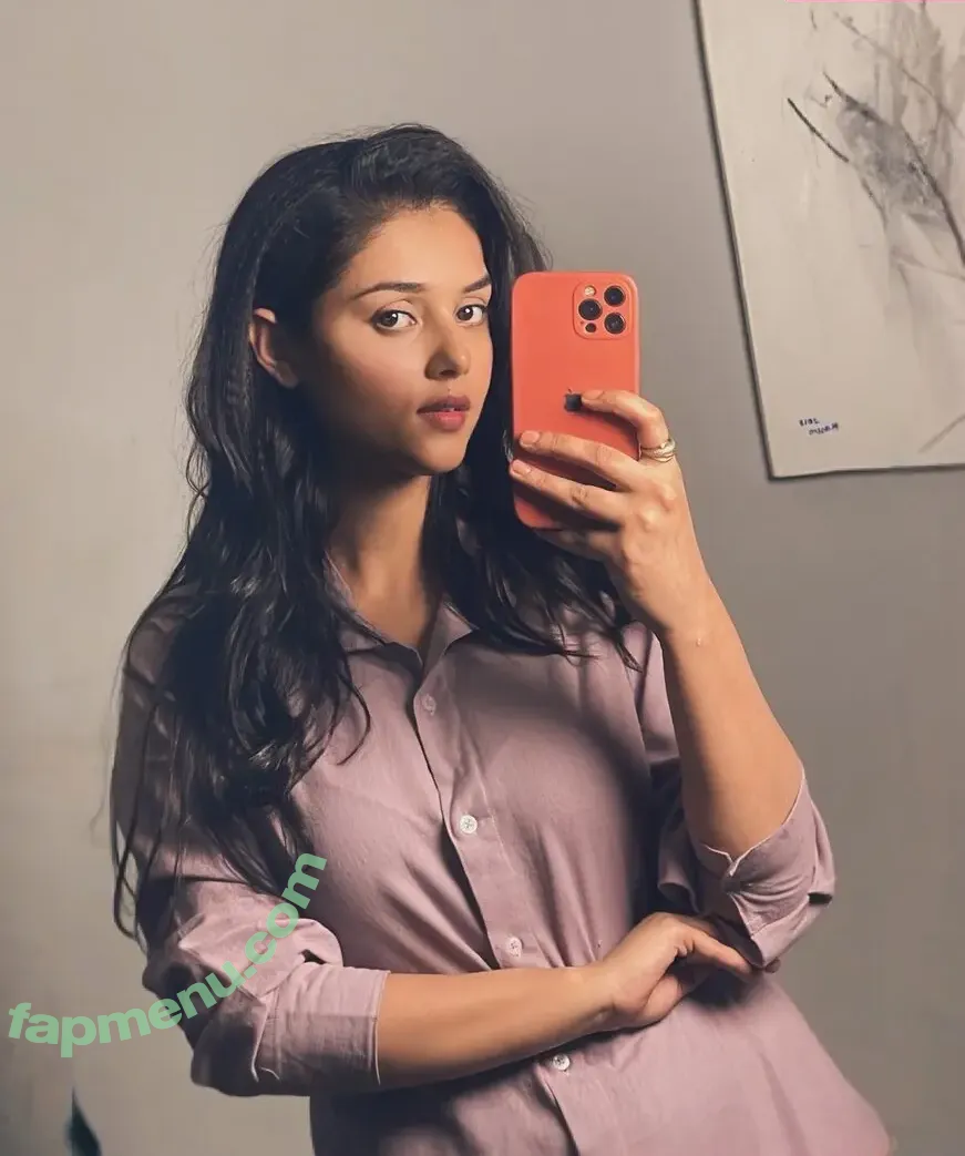 Mallika Singh nude photo #0001 (mallika_singh_official_)