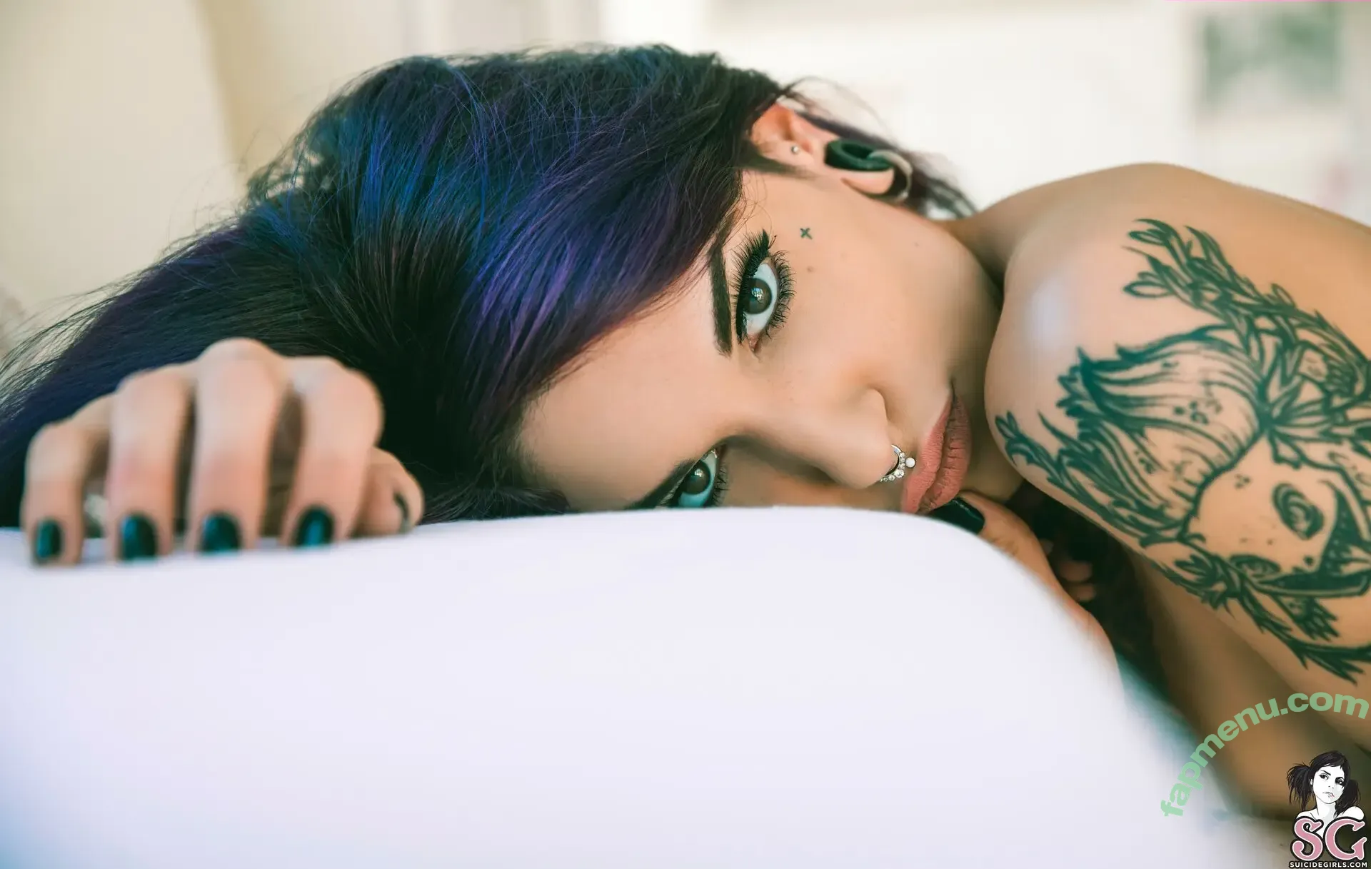Maloperro nude photo #0025 (Maloperro)