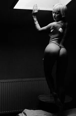 maltihoneyy / maltdisney nude photo #0290