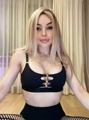 maltihoneyy / maltdisney nude photo #0318