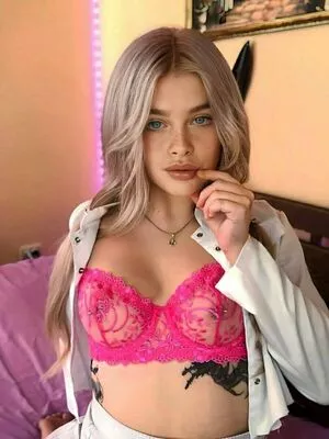 maltihoneyy / maltdisney nude photo #0762