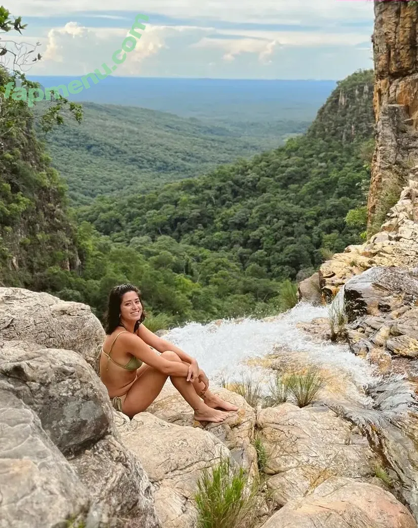 Malu Falangola nude photo #0012 (malufalangola)