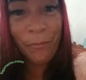 Maluquinha Dinha / maluquinhadinhaofc nude photo #0096