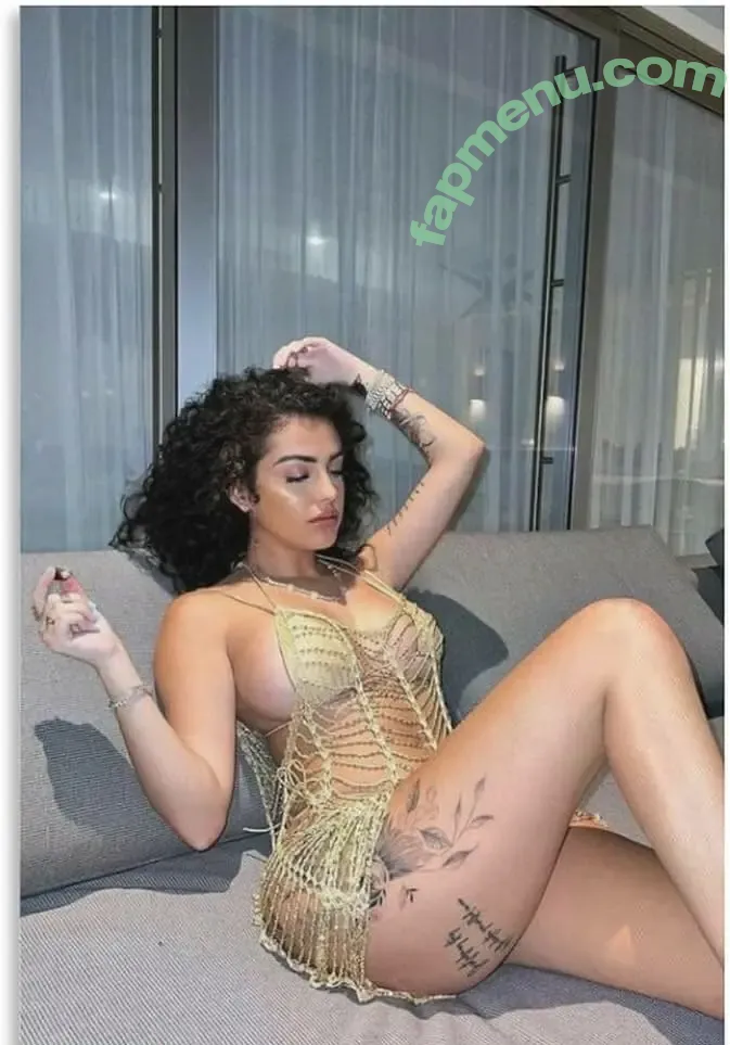 Malutrevejo nude photo #0001 (Malutrevejo)