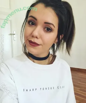 Malwanne nude photo #0160