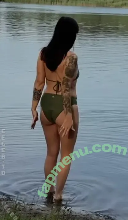 Malwanne nude photo #0139 (Malwanne)