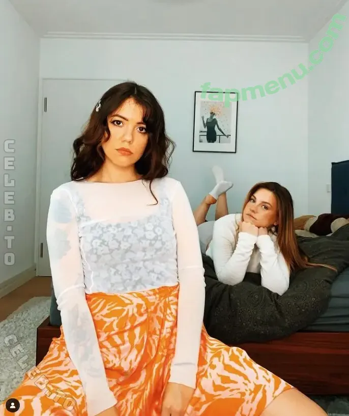 Malwanne nude photo #0151 (Malwanne)