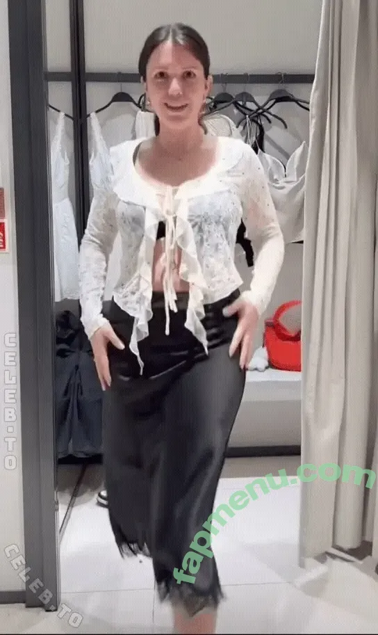 Malwanne nude photo #0166 (Malwanne)