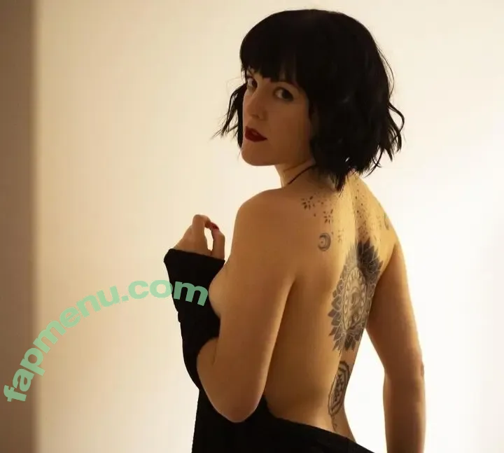 Mama Casquet nude photo #0002 (Mama Casquet)