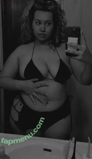 Mama E / parmererin nude photo #0053