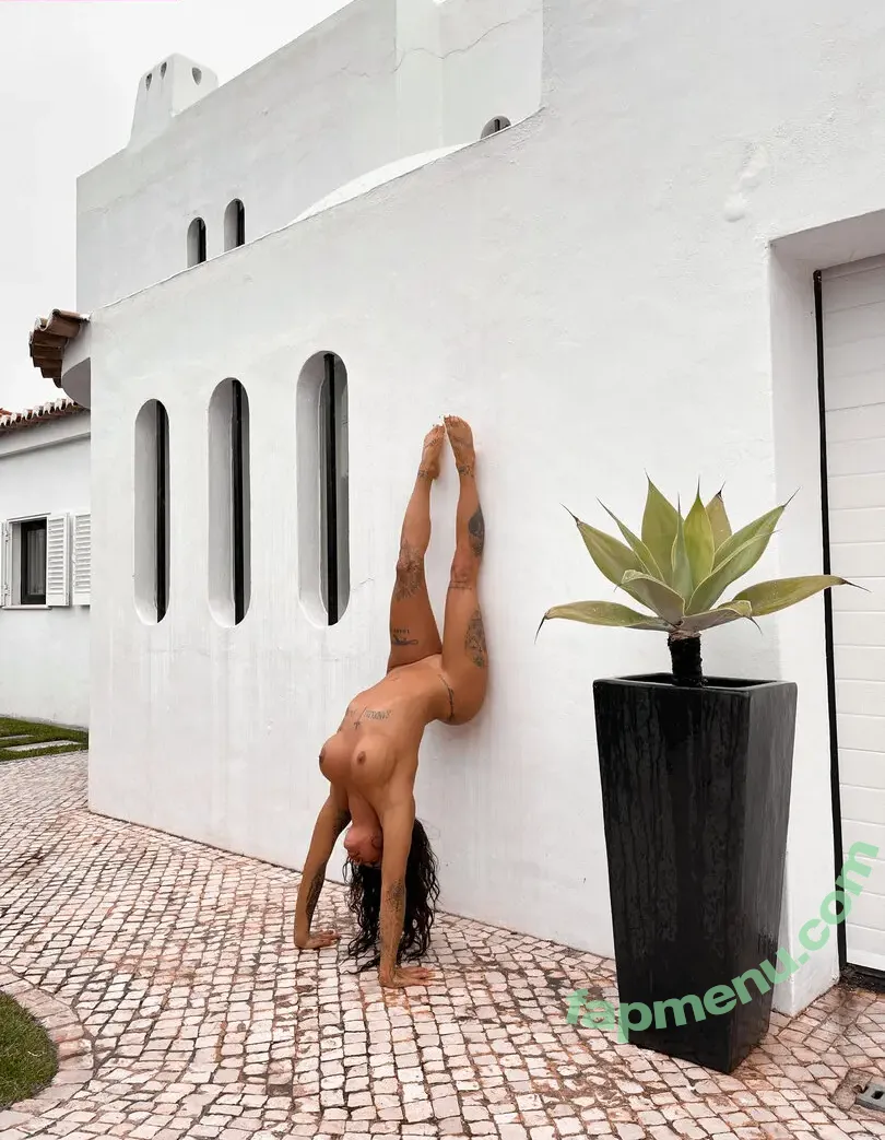 Mamachulo nude photo #0094 (themamachulo)