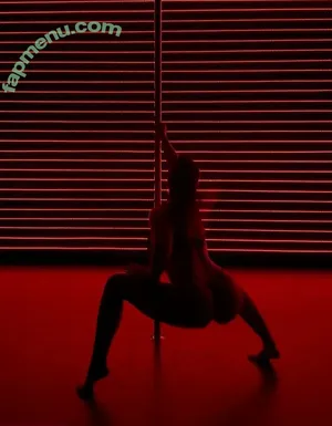 mamaxannny / russianbohemia nude photo #0027