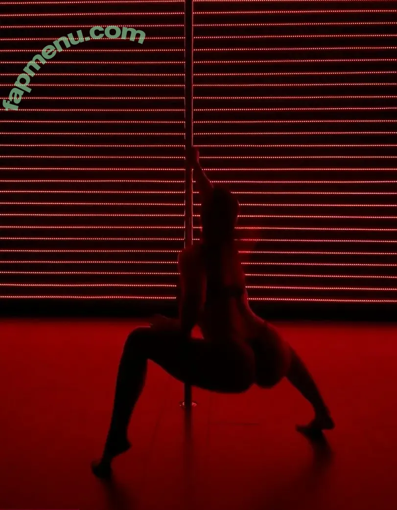 mamaxannny nude photo #0027 (russianbohemia)