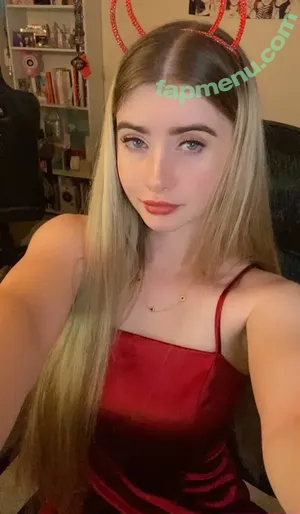 nude photo #0009