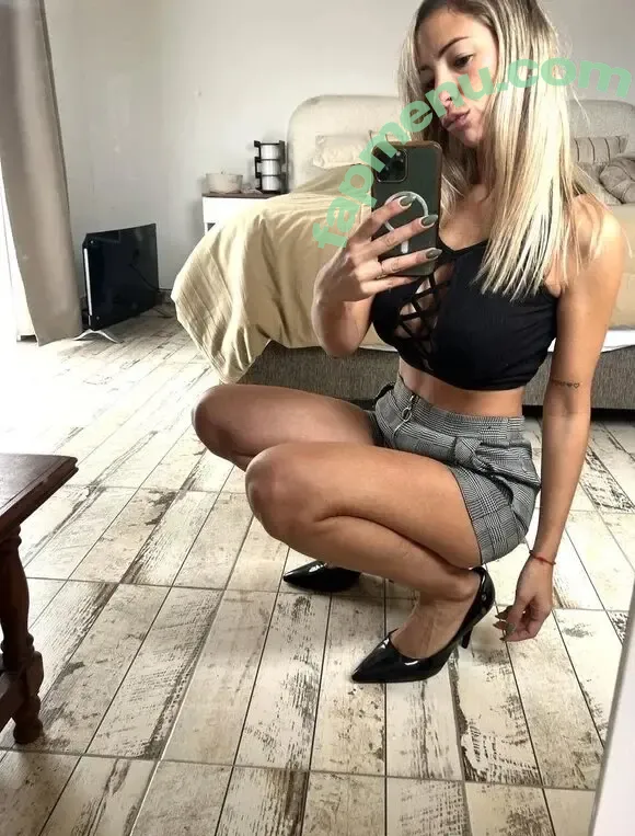 mamiadele nude photo #0002 (mamieadele)
