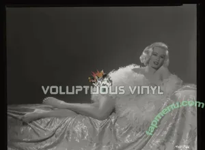 Mamie Van Doren / mamievandoren6412 nude photo #0024