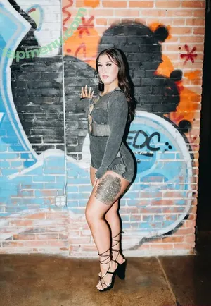 Mamimelly / Melissa Radmand / melly.l0v3 nude photo #0037