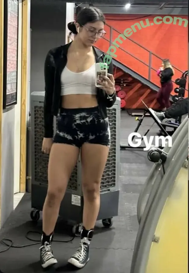 mamita.sofi nude photo #0001 (babygirldara)