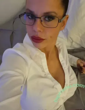  nude photo #0004