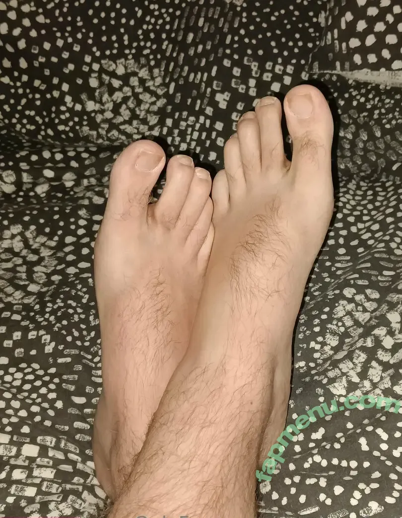manbearfeet nude photo #0016 (manbearfeet)