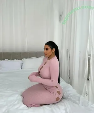 Mandi Vakili / mandi_vakili nude photo #0014