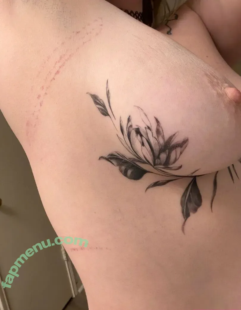 mandiimonsterr nude photo #0042 (mandiimonsterr)