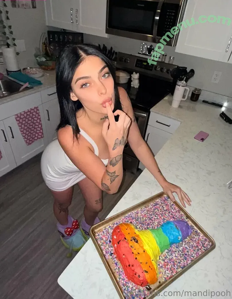 mandipooh nude photo #0085 (mandi.pooh_)