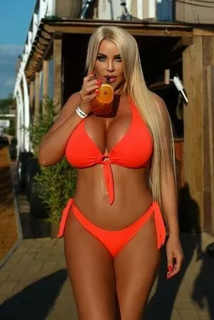 Mandity Izabella / IzabellaMandity / mandityizabella / mandityizabellu nude photo #0078