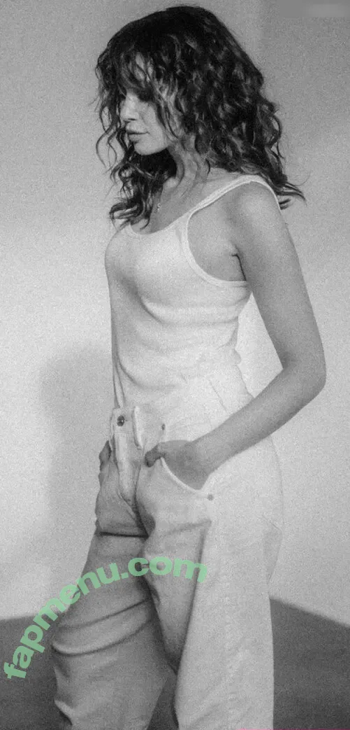 Mandy Capristo nude photo #0018 (grace_capristo / mandycapristo)