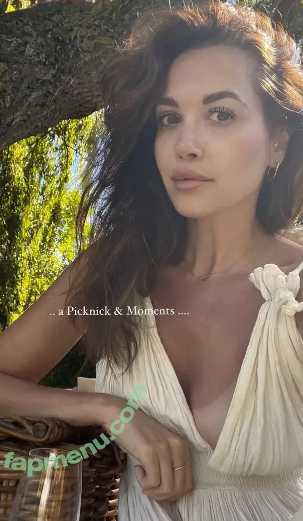 Mandy Capristo nude photo #0198 (grace_capristo / mandycapristo)