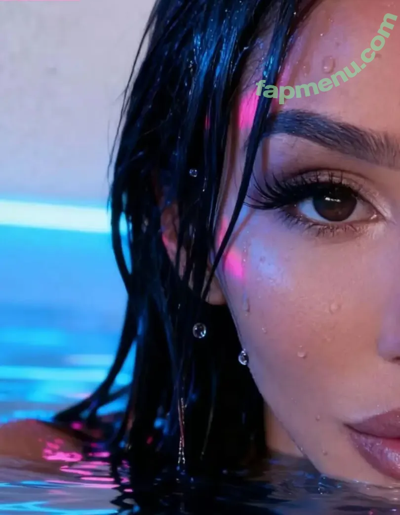 Mandy Rocche nude photo #0015 (mandyrocche)