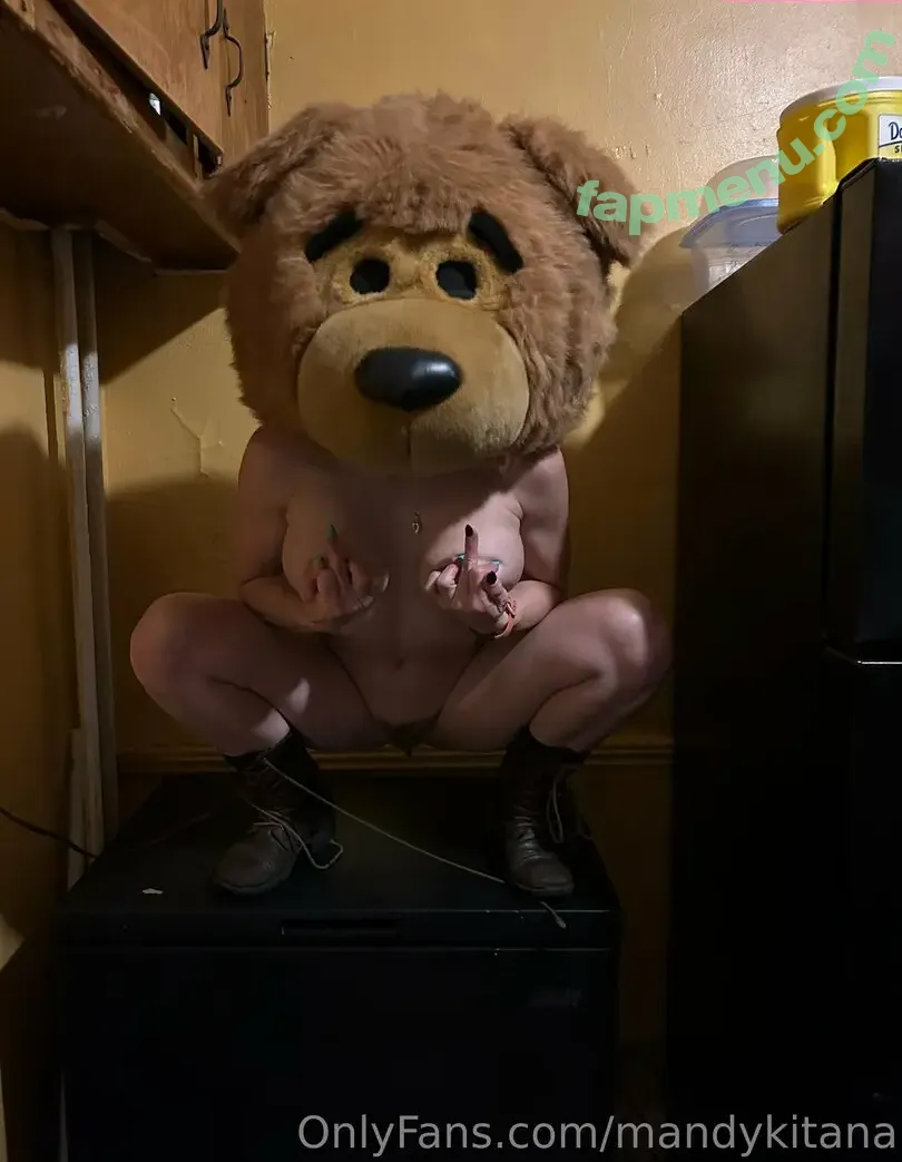 Mandykitana nude photo #0032 (mandykitananyc)