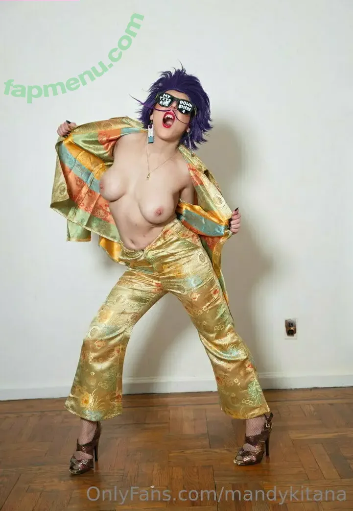 Mandykitana nude photo #0036 (mandykitananyc)