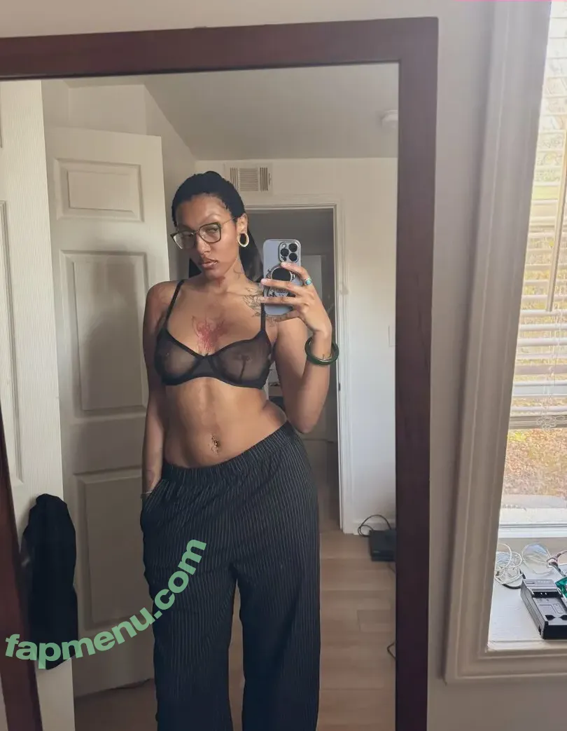 mang0papaya nude photo #0001 (the-papaya)